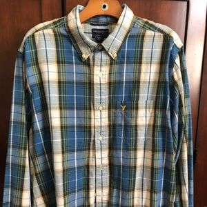 American eagle plaid button down shirt